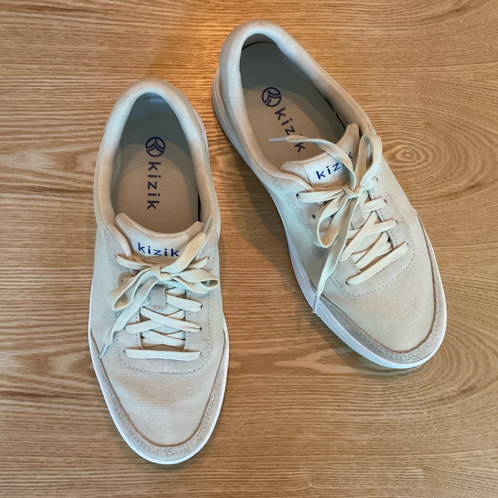 KIZIK Woman’s Prague - Bone color - Size 9.5W